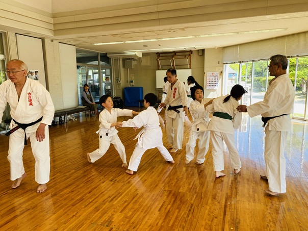 組手