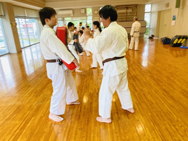 ミット打ち