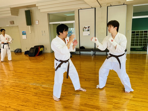 長男とまこと組手