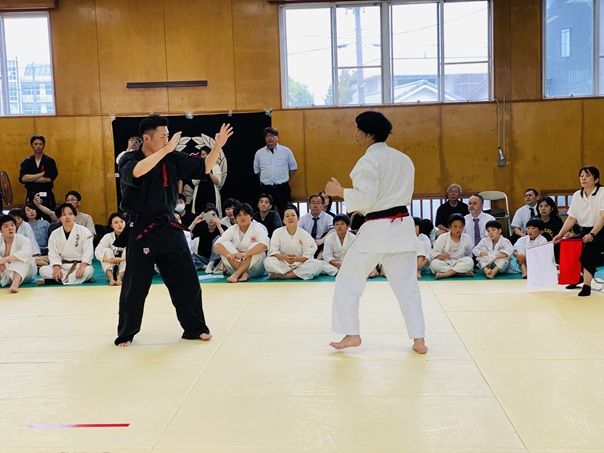 古流剛柔空手道選手権大会植村杯の一般有段の部決勝戦