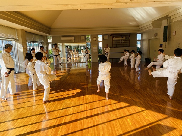 準備運動と基本稽古